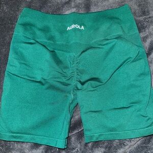 Size LARGE workout shorts